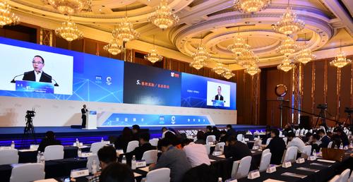 家园网杨波:善跨真融,开创"产品+服务"的中国新时代